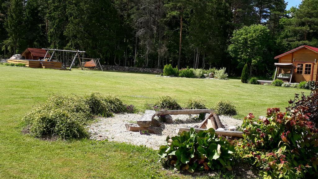 Männiste Holiday Home Hiievalja Exterior foto